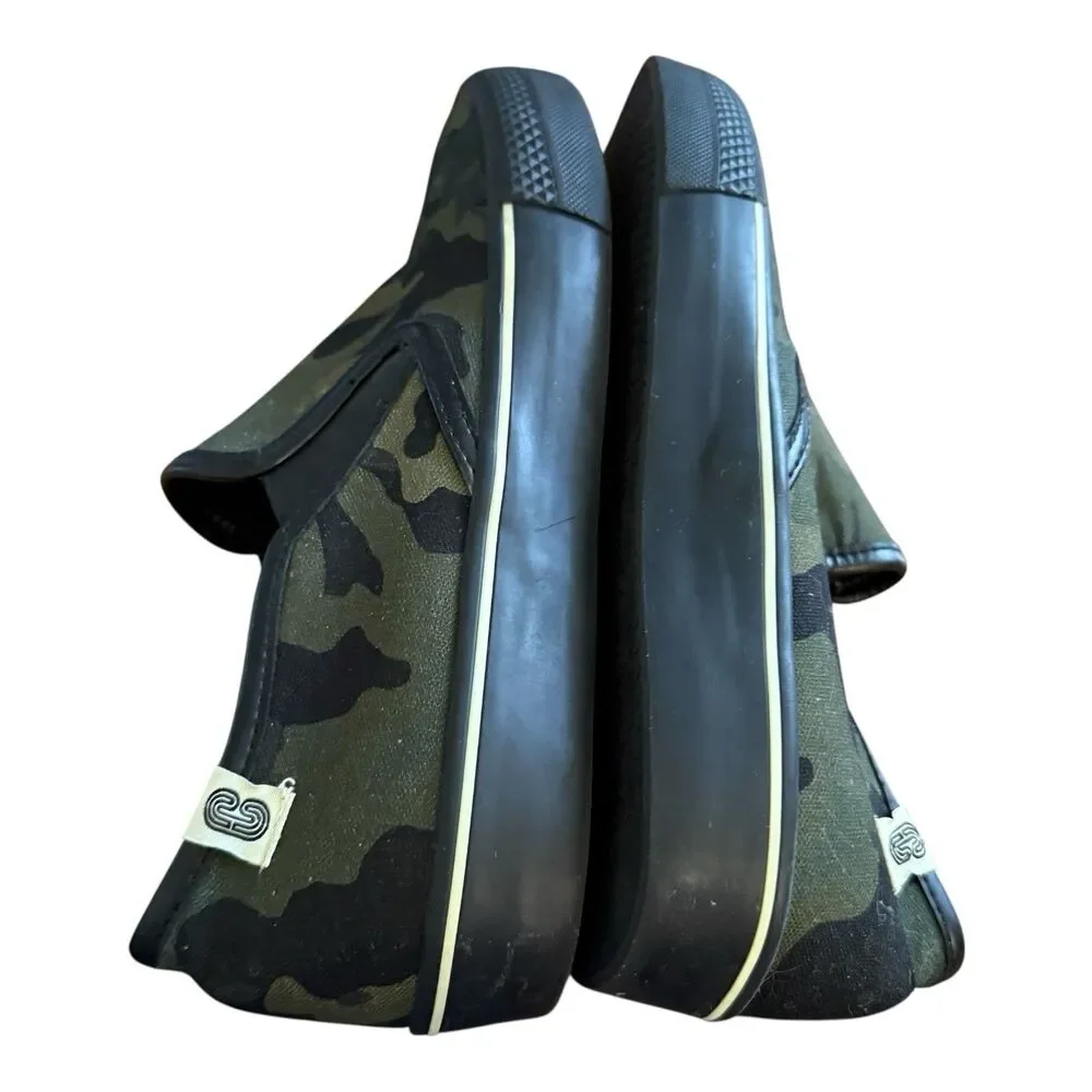 Coach Canvas Slip On Skate Sneaker Mens Size 7 D Army Green Black Camo CA011